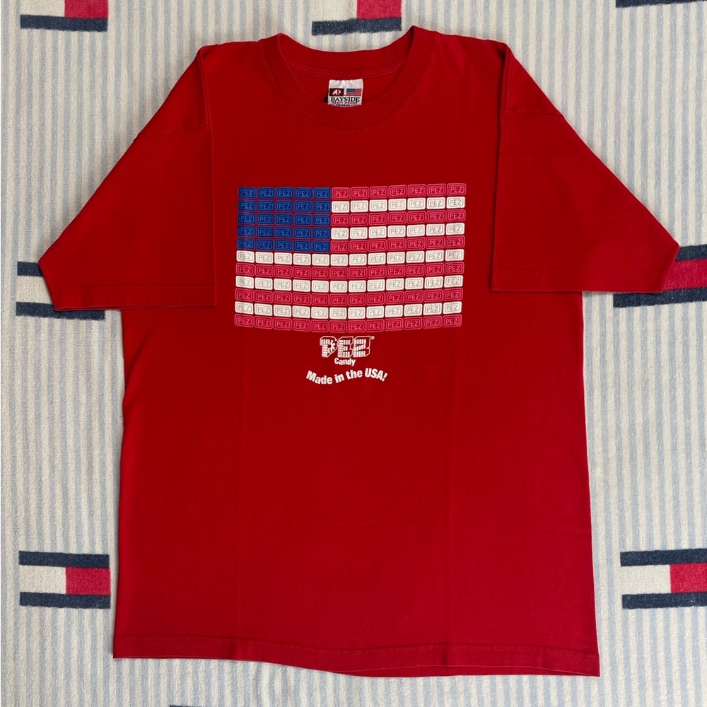 Vintage PEZ Candy USA Flag short sleeve tee shirt